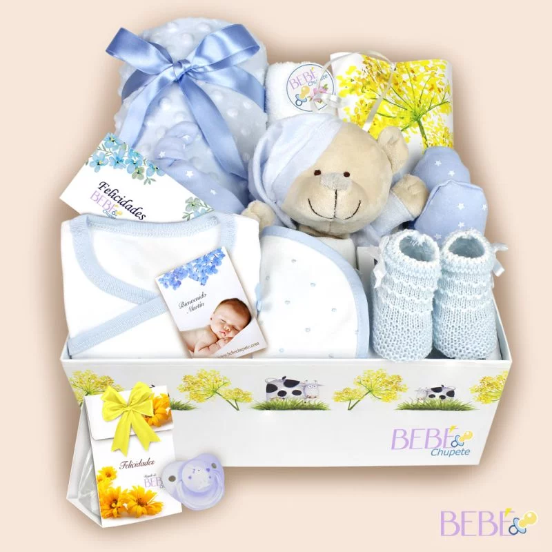Canastilla bebe bombón en color azul en pañalera decorada de BebéChupete