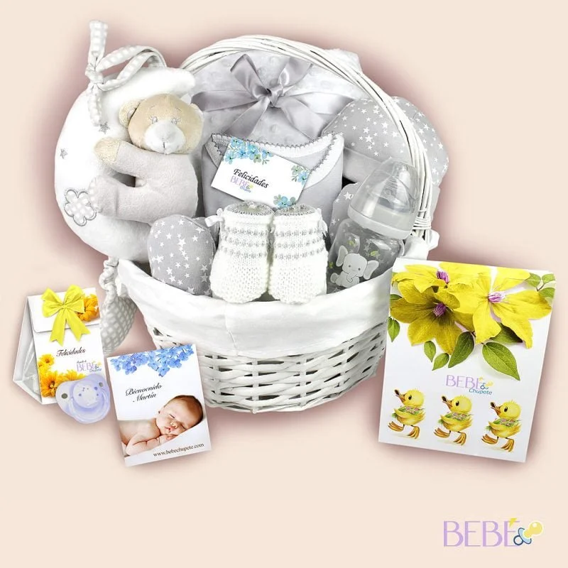 Cesta Mimbre Bebe Musical en color gris de BebéChupete