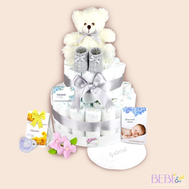 Tarta de Pañales Personalizada con el nombre del Bebé en gris