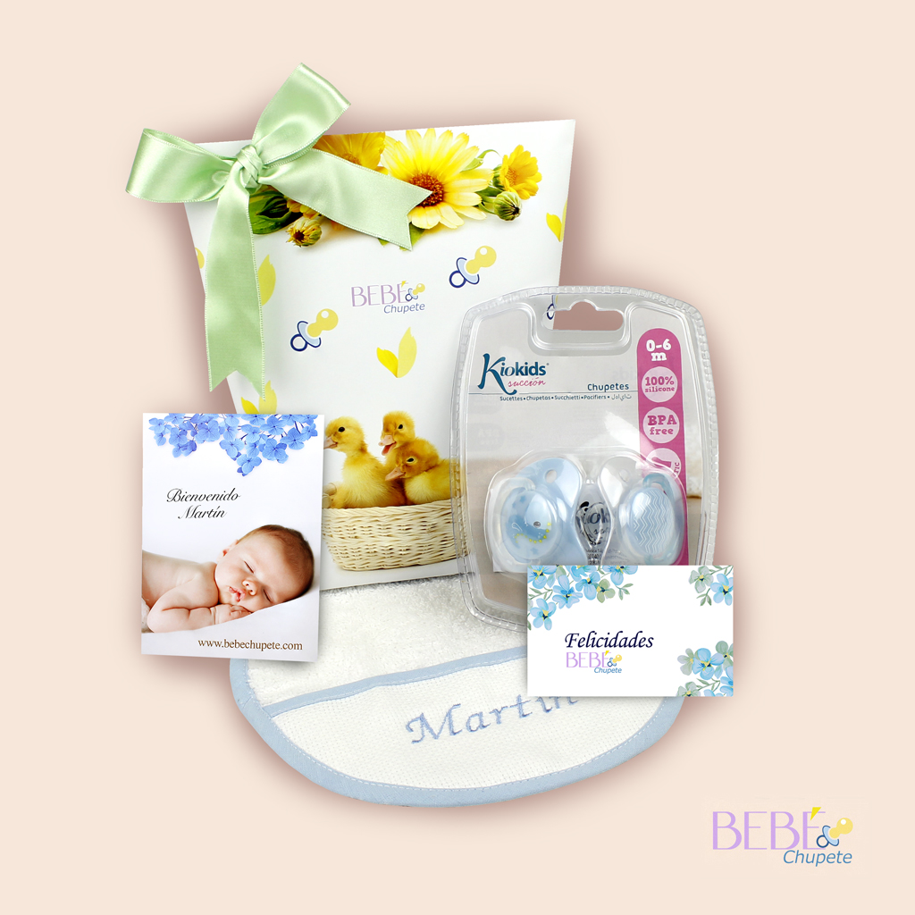 Regalo bebe chupetes y babero personalizado para nacimientos