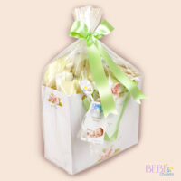Precioso regalo para bebe recién nacido en color beige de Bebéchupete